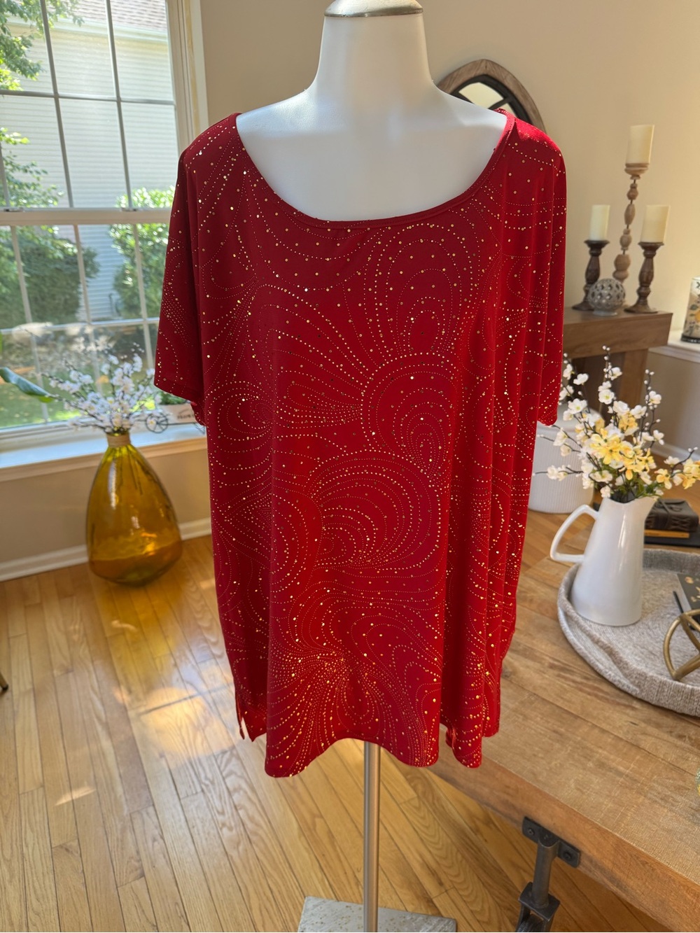 Anthony Red Short Sleeve Scoop Neck Top with Metallic Dot Swirl Detail